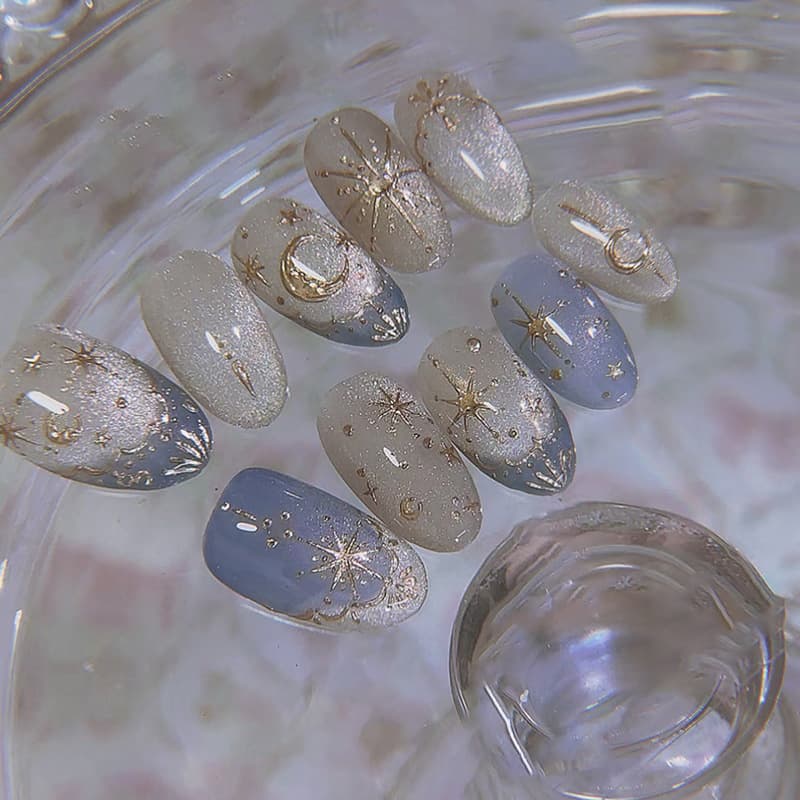 Celestial Gold Star Classic Press-On Nails by Winails