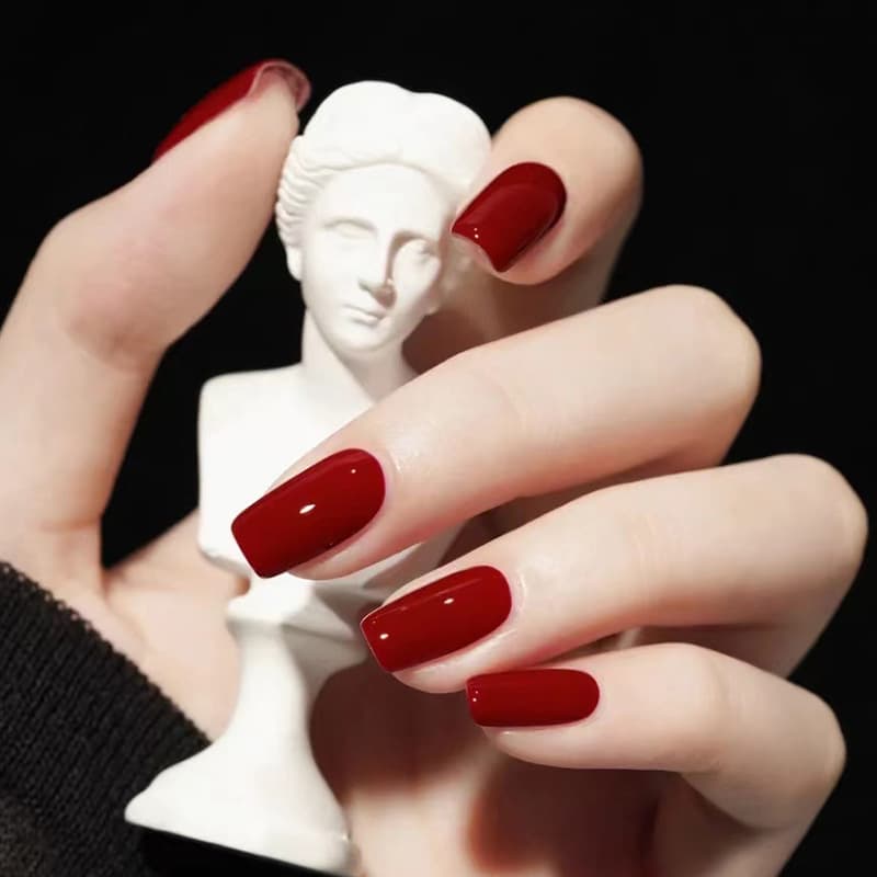 Classic Red Gel Finish False – Square Shape Press-On Nails by Winails